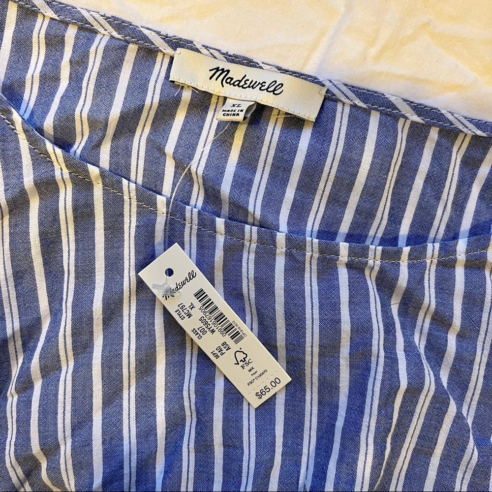 Madewell Flutter-Sleeve Smocked Top in Stripe - Picture 8 of 9